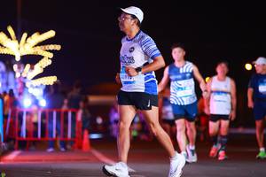 BIB: 40915
                            <button type="button" onclick="openModal(22995259)" class="btn btn-primary btn-sm float-right btn-popup" data-toggle="modal" data-target=".modal-high-quality">
                        <i class="fas fa-shopping-cart"></i> Add to Cart
                    </button>
                                            <button type="button" onclick="isThisMe(22995259, true)" class="btn btn-success btn-sm float-right btn-popup btn-isme hidden" data-toggle="tooltip" data-placement="bottom" title="นี่คือรูปของคุณใช่ไหม คลิกที่นี่เพื่อเอาเข้าอัลบั้ม">
                        <i class="fas fa-plus"></i> Add to album
                    </button>
                    <button type="button" onclick="isThisMe(22995259, false)" class="btn btn-warning btn-sm float-right btn-popup btn-isnotme hidden">
                        <i class="fas fa-ban"></i> Remove from album
                    </button>